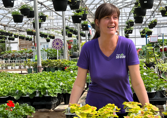 Confection pots pour extérieur - Printemps (29 avril)_ Serres St-Élie
