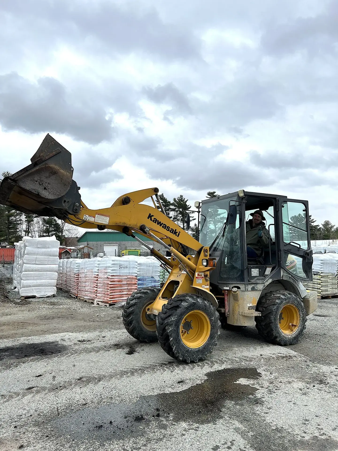 Serres St-Élie_Camion de livraison