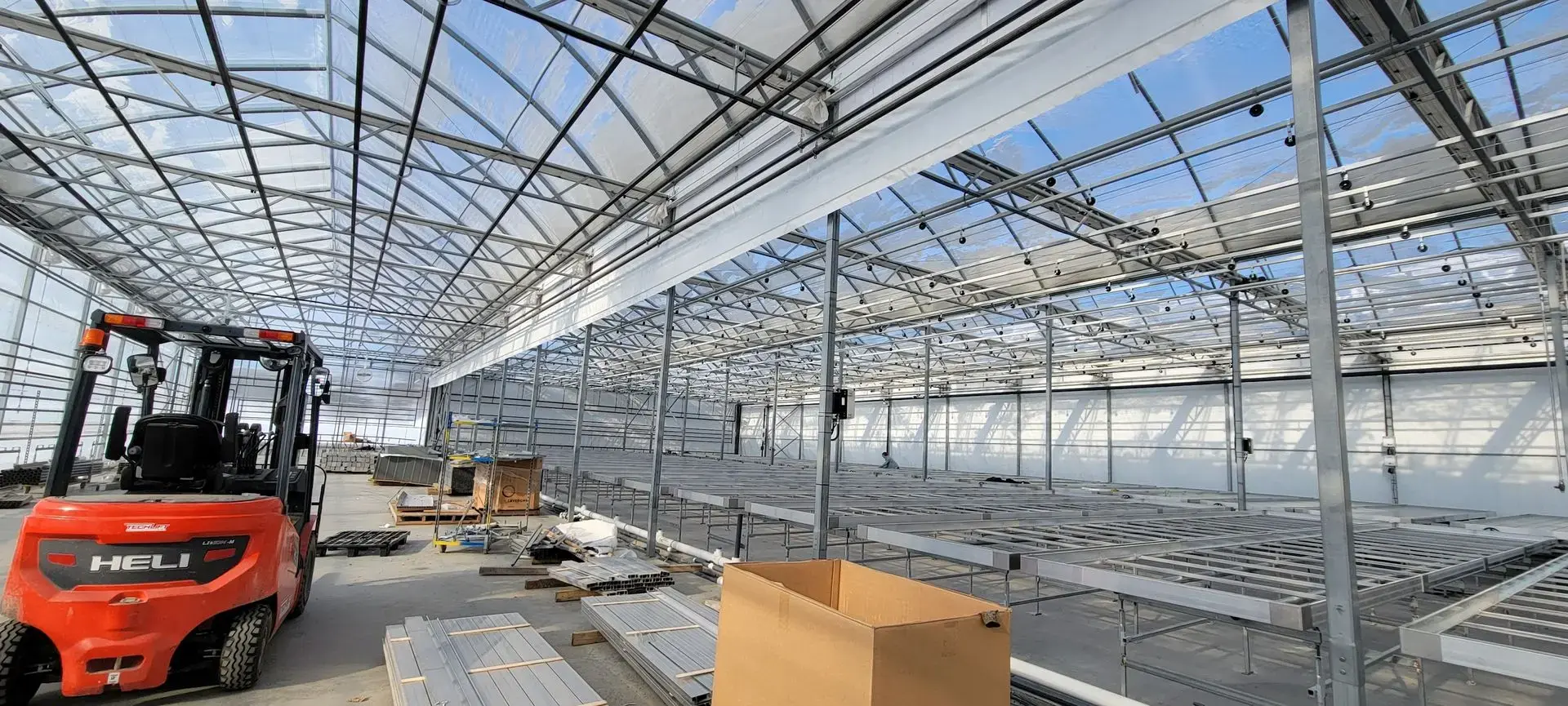 Serres St-Élie_À propos de nous_Centre de production_Horticulture_Fleurs et Végétaux